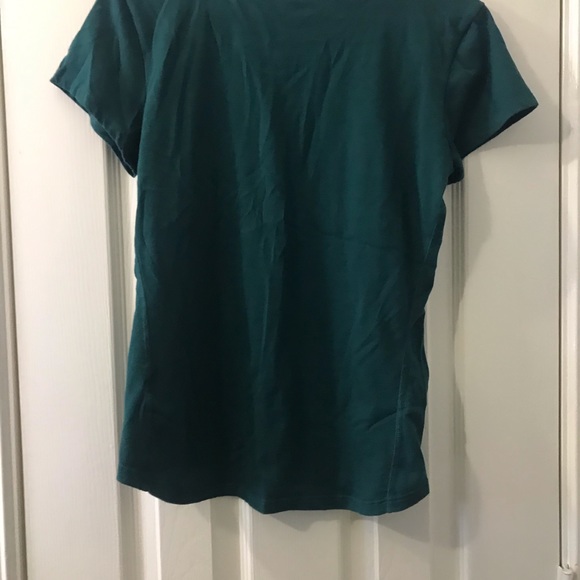 Nike Dri-Fit top - Picture 3 of 3